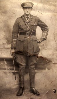 Arthur Sarl in army uniform during the First World War
